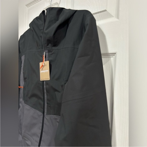 Patagonia Women's L Large Boulder Fork Rain Jacket Forge Grey Black NWT - Picture 3 of 13